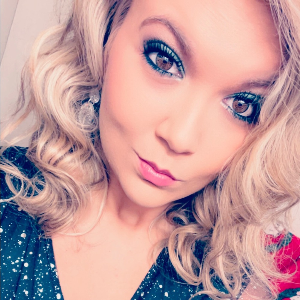Meet your Posher, Kristin